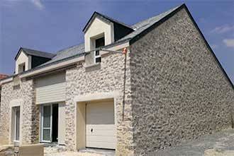 Façade en pierre apparente — Ravalement, Île-de-France